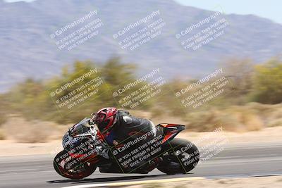 media/Apr-20-2025-CVMA (Sun) [[39090e8767]]/Race 9-Formula LW Twins Shootout/